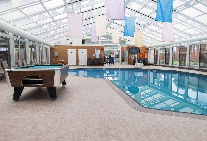 Clarion Hotel & Conference Centre