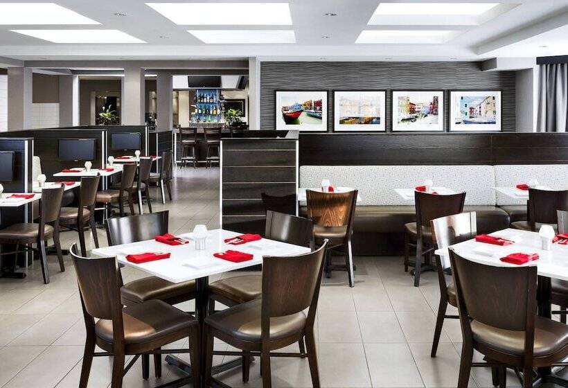 Szálloda Four Points By Sheraton Mississauga Meadowvale