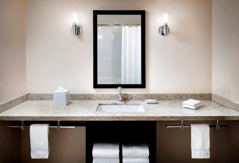 Szálloda Four Points By Sheraton Mississauga Meadowvale