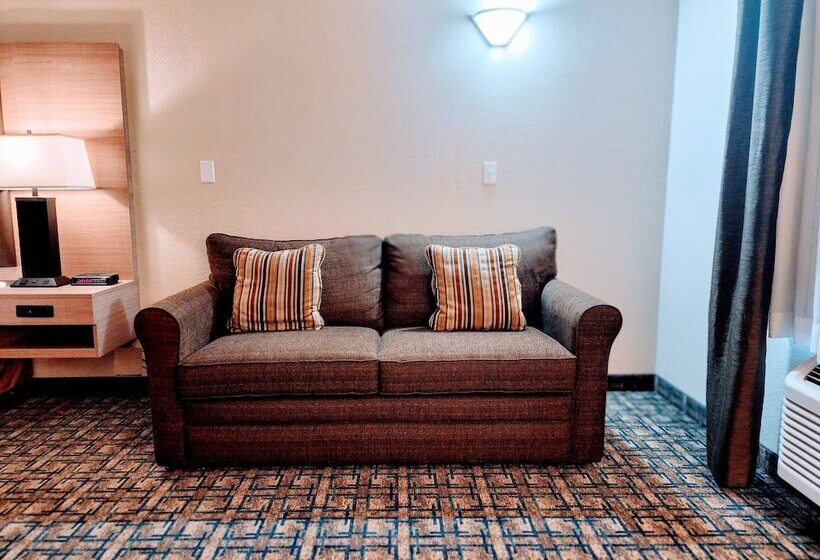 בית מלון כפרי Gold Circle Inn