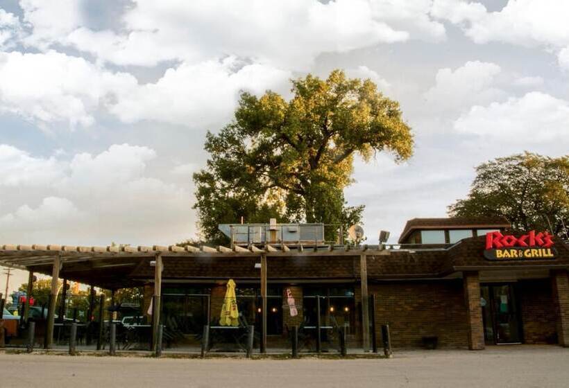 בית מלון כפרי Morden Motor Inn