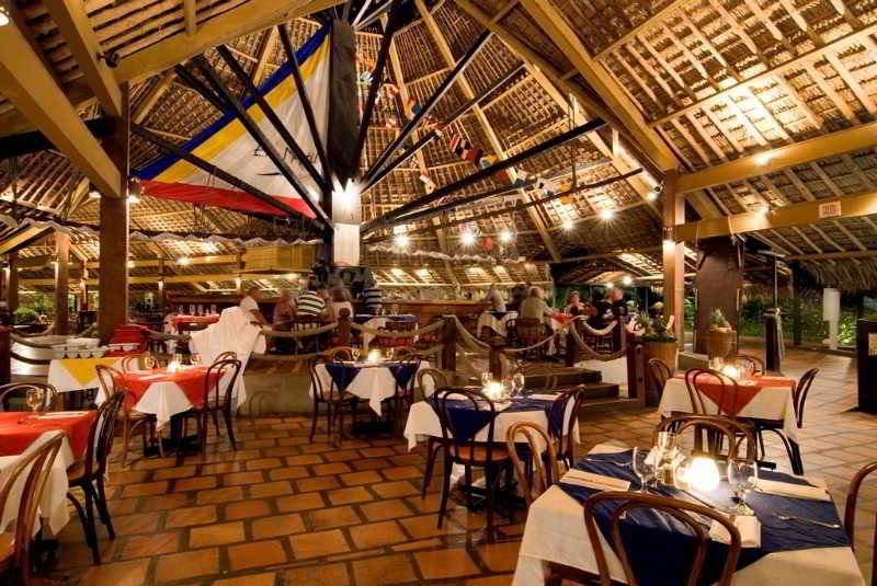 Fiesta Resort Central Pacific   All Inclusive
