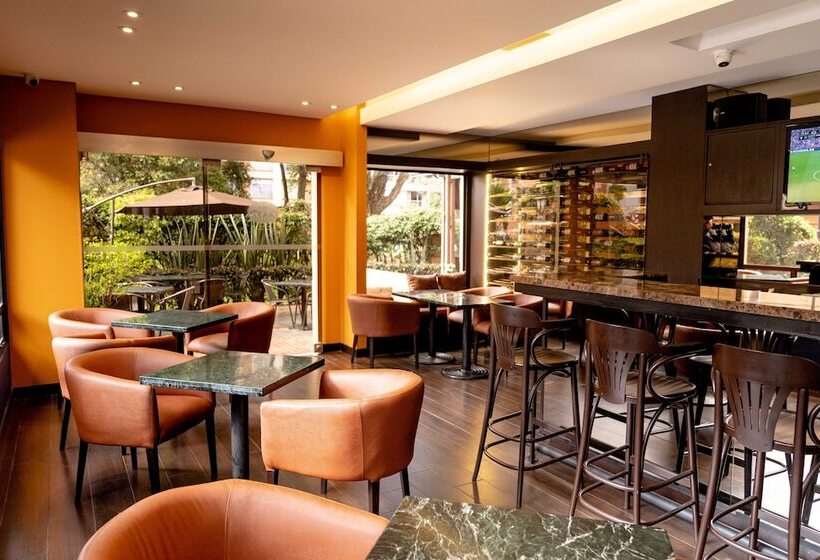 هتل 101 Park House