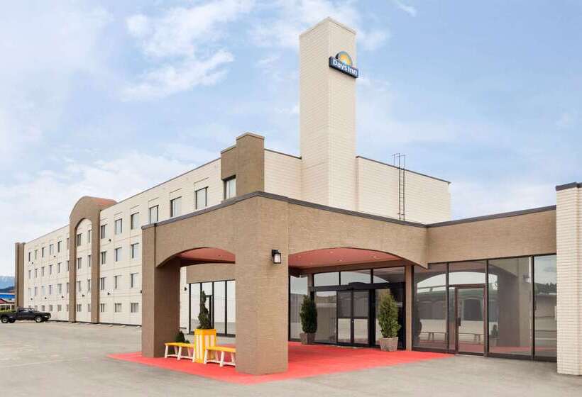 בית מלון כפרי Days Inn By Wyndham Cranbrook Conference Centre