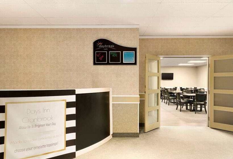 בית מלון כפרי Days Inn By Wyndham Cranbrook Conference Centre