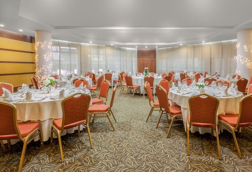 בית מלון כפרי Four Points By Sheraton Medellin