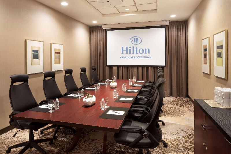 هتل Hilton Vancouver Downtown