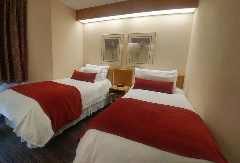 호텔 Slumber Inn