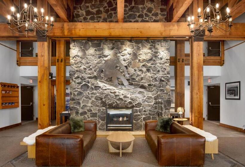 هتل Tantalus Resort Lodge