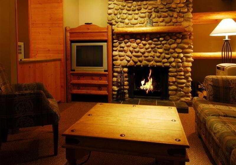 בית מלון כפרי Tonquin Inn