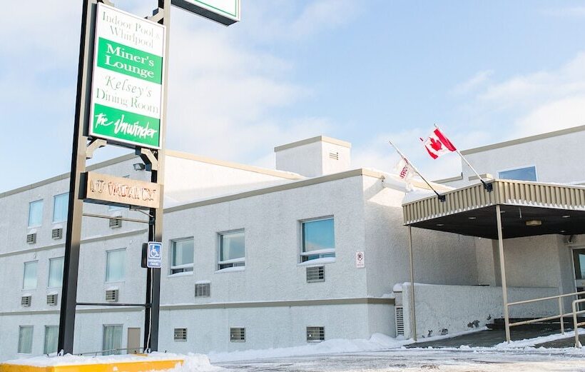 בית מלון כפרי Victoria Inn Flin Flon