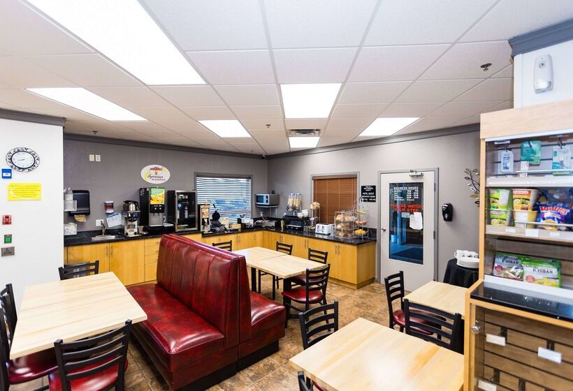 מוטל Super 8 By Wyndham Drayton Valley