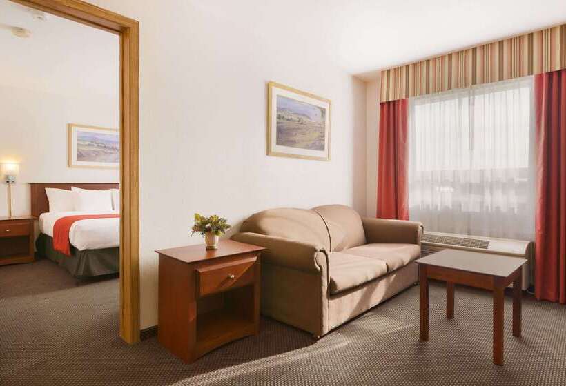 מוטל Super 8 By Wyndham Drayton Valley