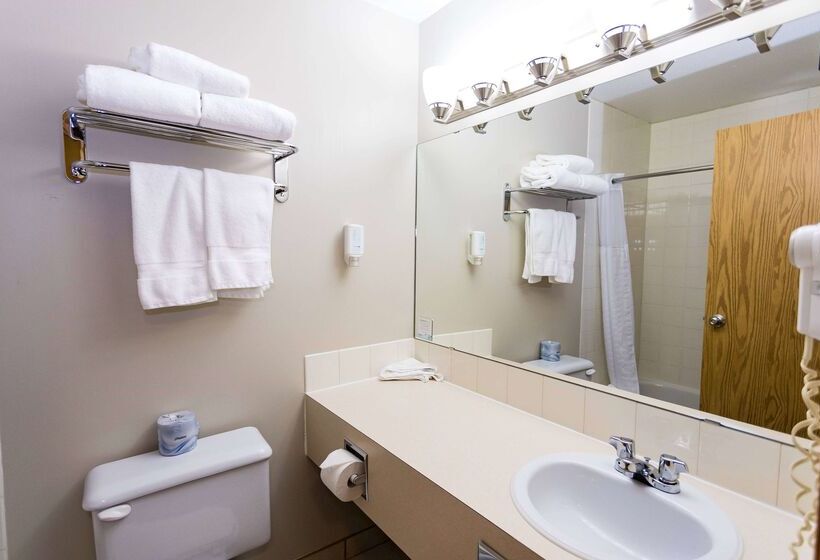מוטל Super 8 By Wyndham Drayton Valley