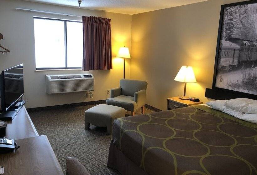 فندق على الطريق Super 8 By Wyndham Salmon Arm