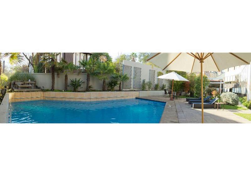 هتل Director Vitacura