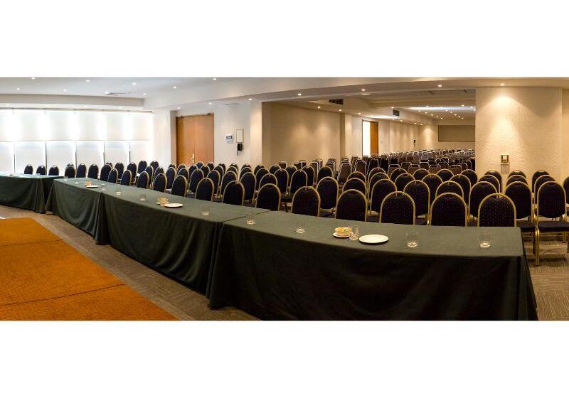 هتل Director Vitacura