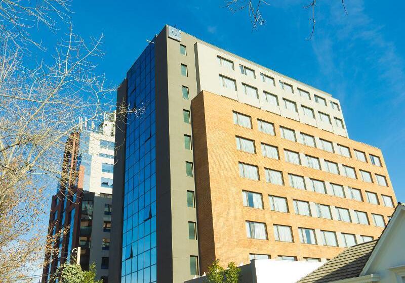 هتل Director Vitacura