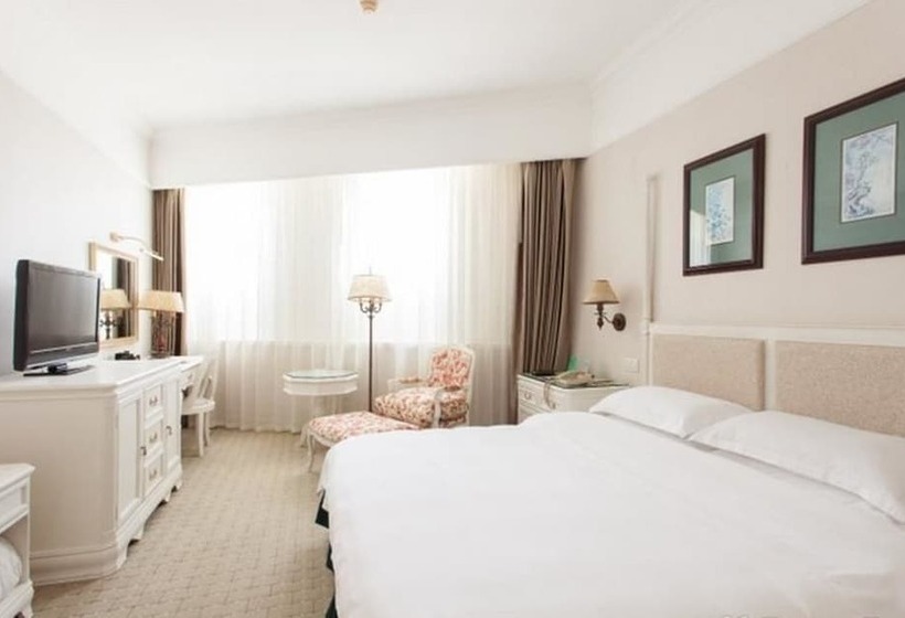 בית מלון כפרי Golden Coast Lawton