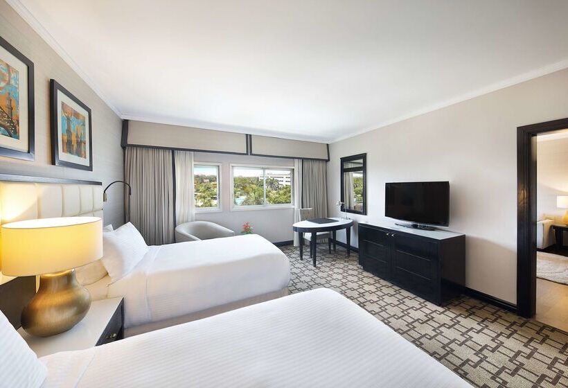 هتل Hilton Cairo Heliopolis