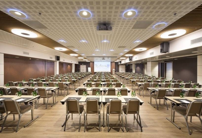 Radisson Blu Hotel Olümpia