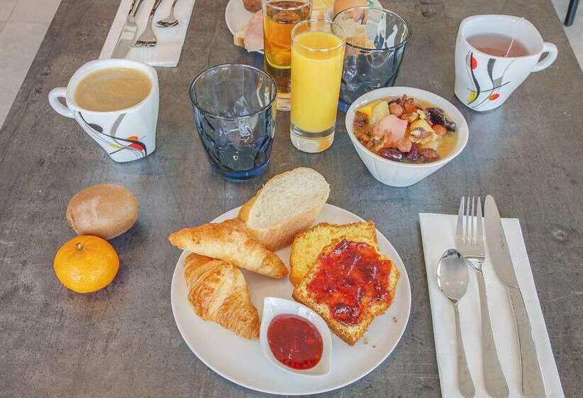 Brit Hotel Reims La Neuvillette