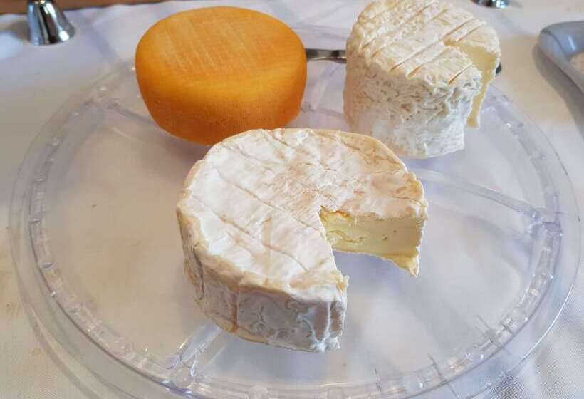 Brit Hotel Aux Sacres Reims Centre