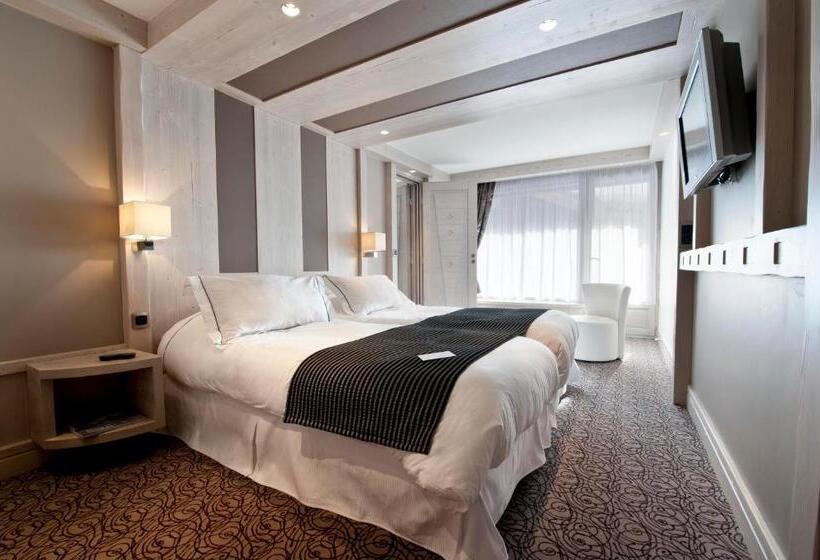 هتل Hôtel Les Sherpas