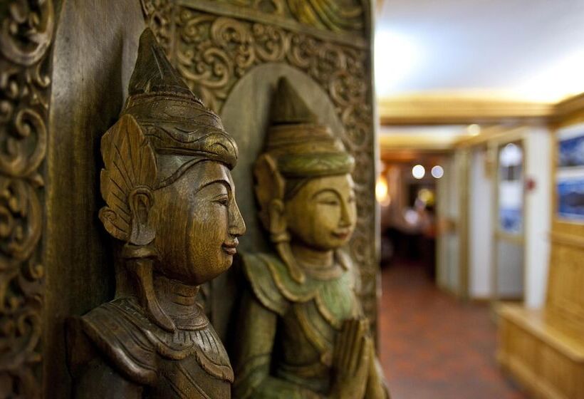 هتل Hôtel Les Sherpas