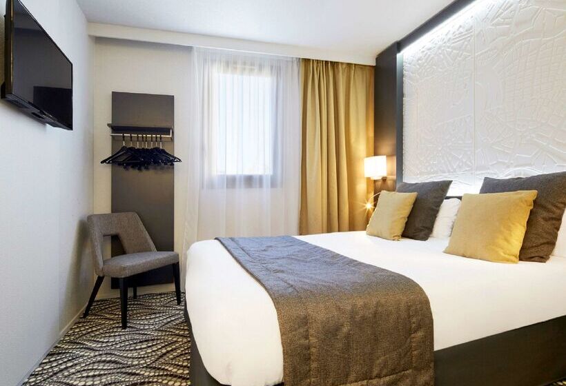 ホテル Kyriad Paris Ouest   Bezons La Défense