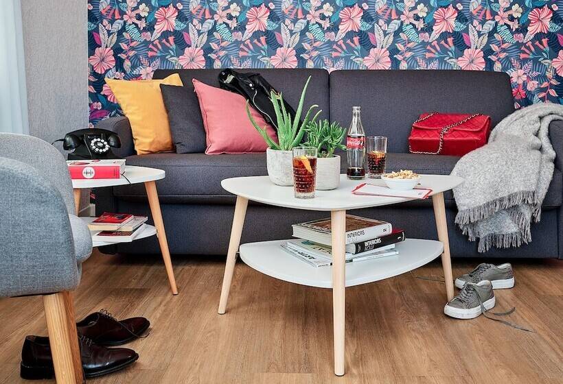 The Residence Hotel Geneva Airport   M3 Ferney