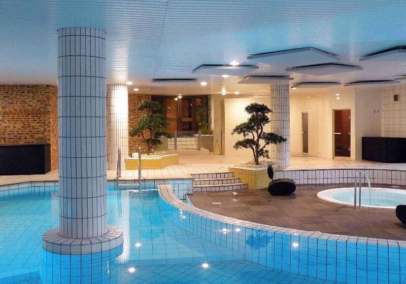 호텔 Mercure Tours Sud