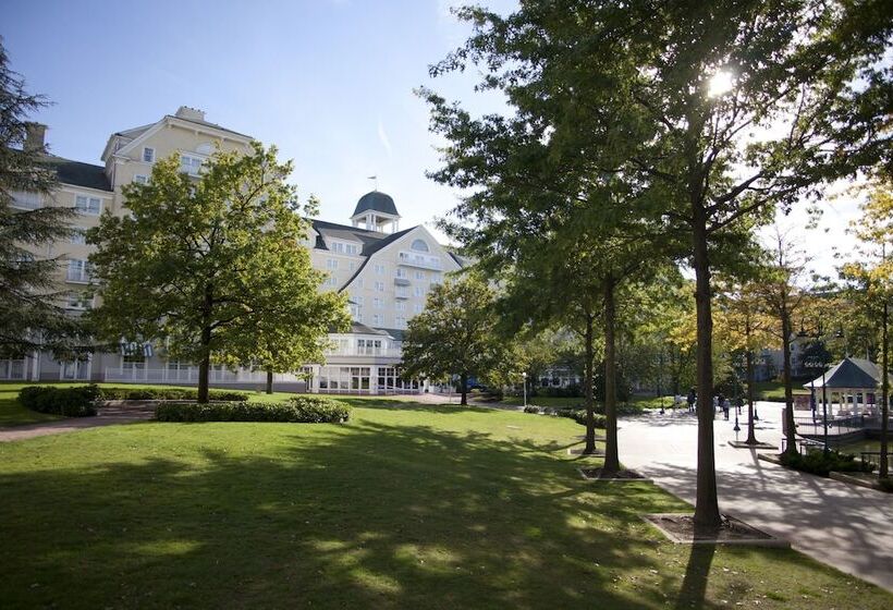 בית מלון כפרי Disney Newport Bay Club