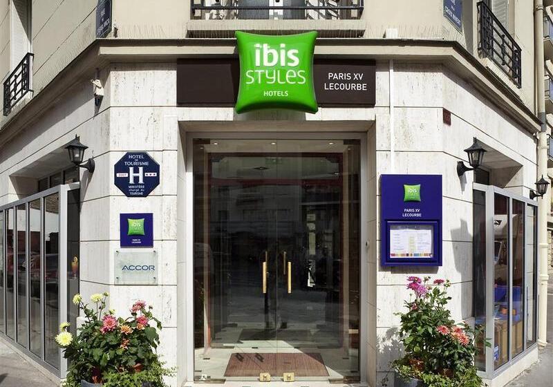 هتل Ibis Styles Paris 15 Lecourbe