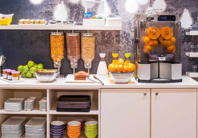 هتل Ibis Styles Paris 15 Lecourbe