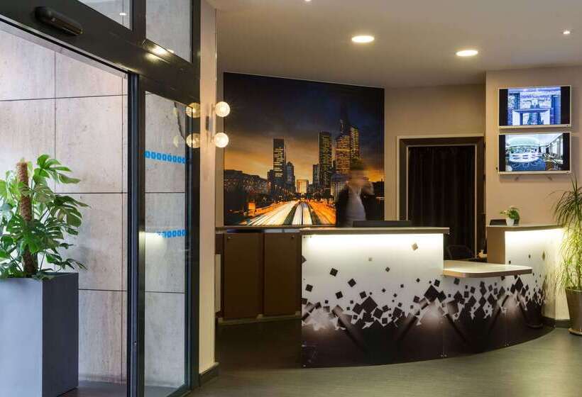هتل Mercure Paris Nanterre