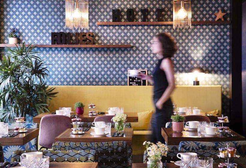 Отель Maxim Folies