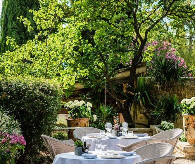 هتل Restaurant & Spa La Magdeleine Mathias Dandine