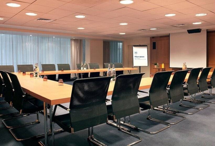 ホテル Sheraton Paris Charles De Gaulle Airport