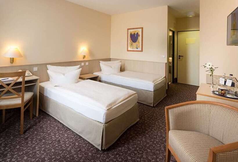 هتل Plaza Inn Chemnitz