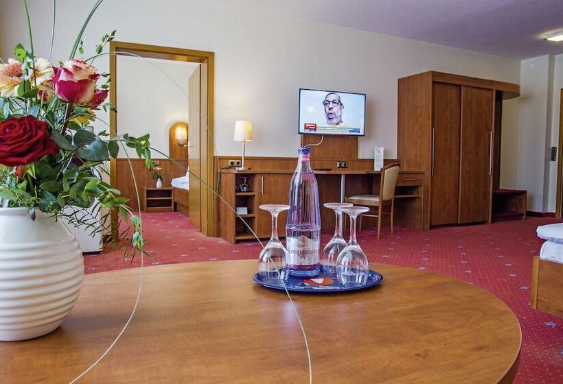 Avalon Hotelpark Königshof