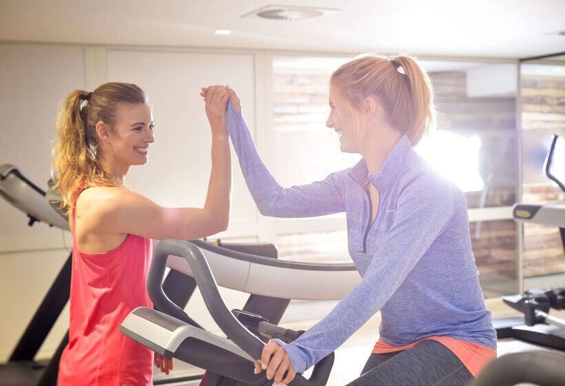 בית מלון כפרי Dorint Am Nürburgring Hocheifel