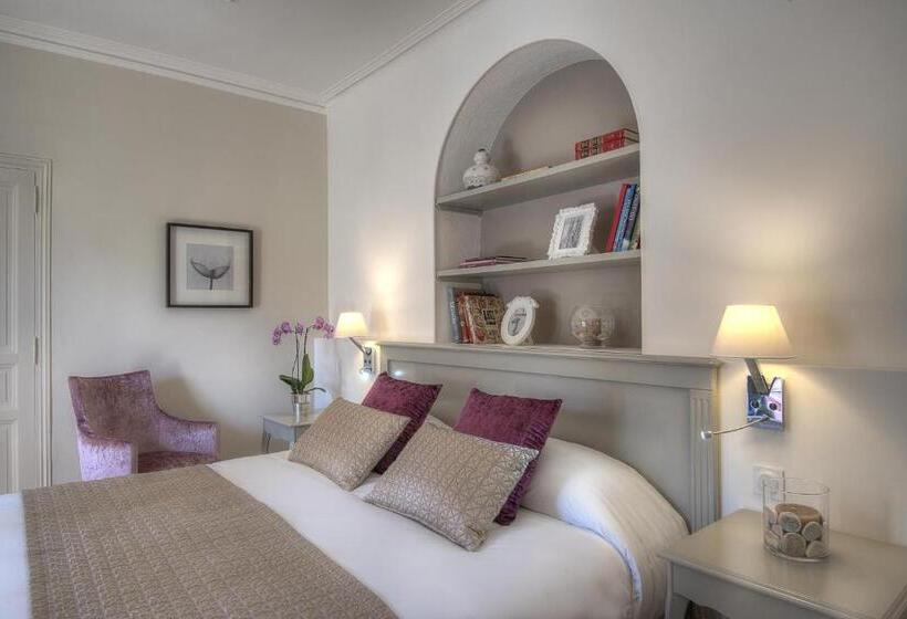 호텔 La Bastide De L'oliveraie