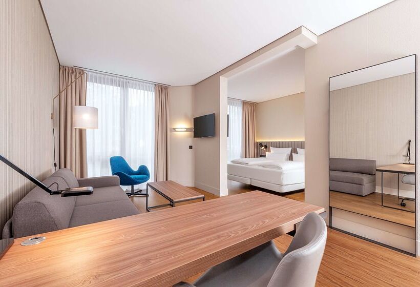 호텔 NH München Unterhaching