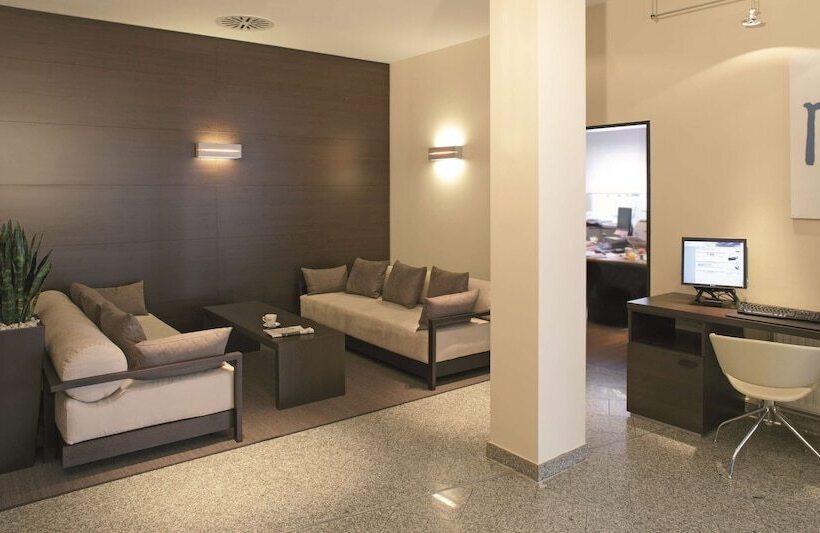 هتل Spark By Hilton Stuttgart Sindelfingen