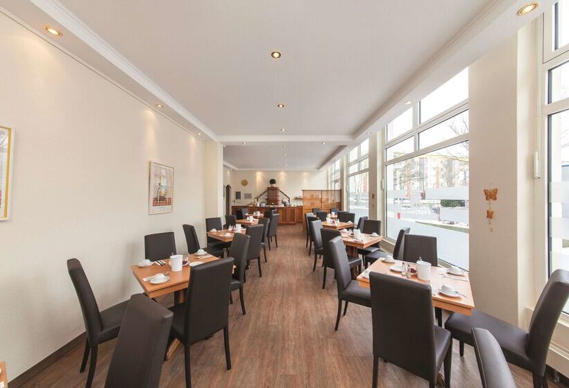 בית מלון כפרי Acora Leipzig Living The City