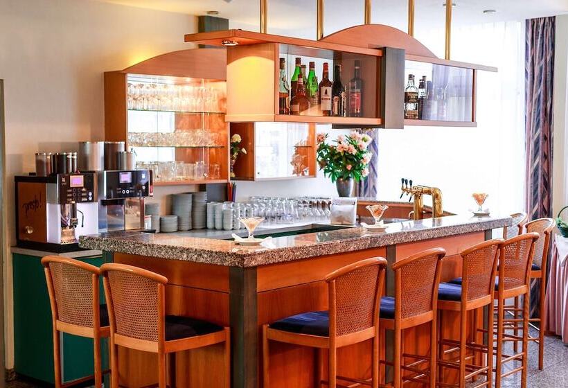 Plaza Hotel Blankenburg Ditzingen, Sure Hotel Collection