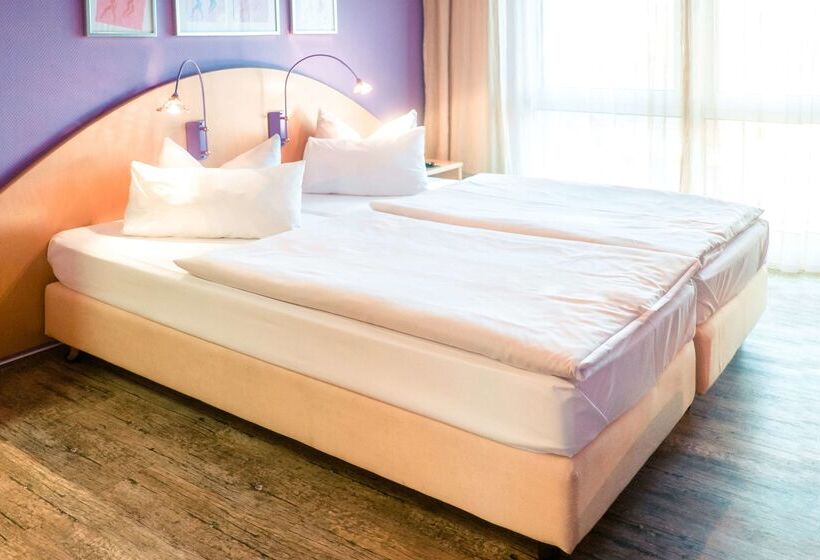 هتل Ambiente Langenhagen Hannover By Tulip Inn