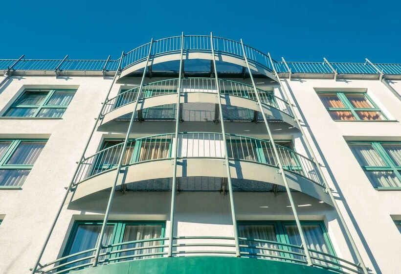 هتل Ambiente Langenhagen Hannover By Tulip Inn