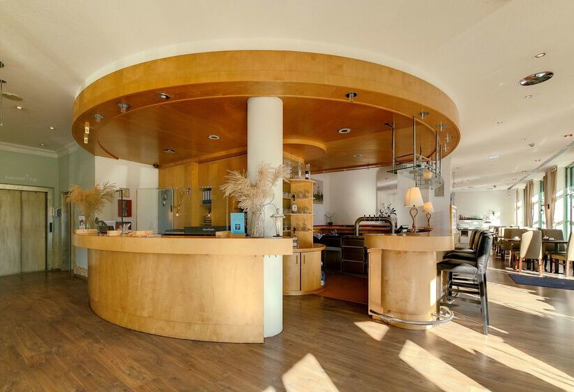 هتل Ambiente Langenhagen Hannover By Tulip Inn